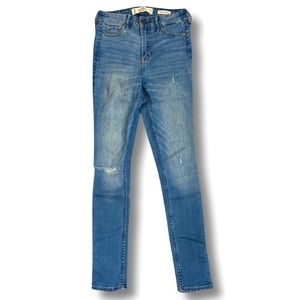 Hollister High Rise Skinny Jeans